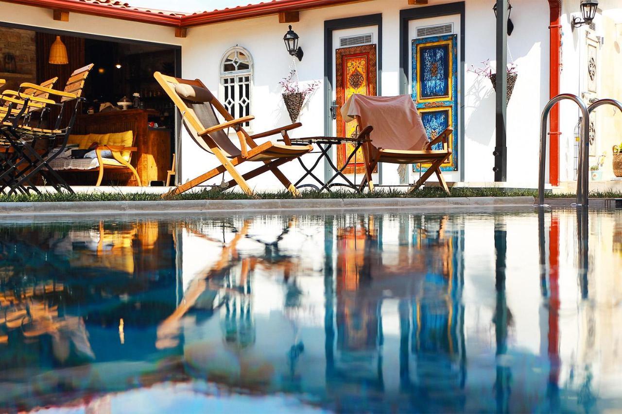 Sinem Hanim Konagi Boutique Hotel Yenifoca Kültér fotó