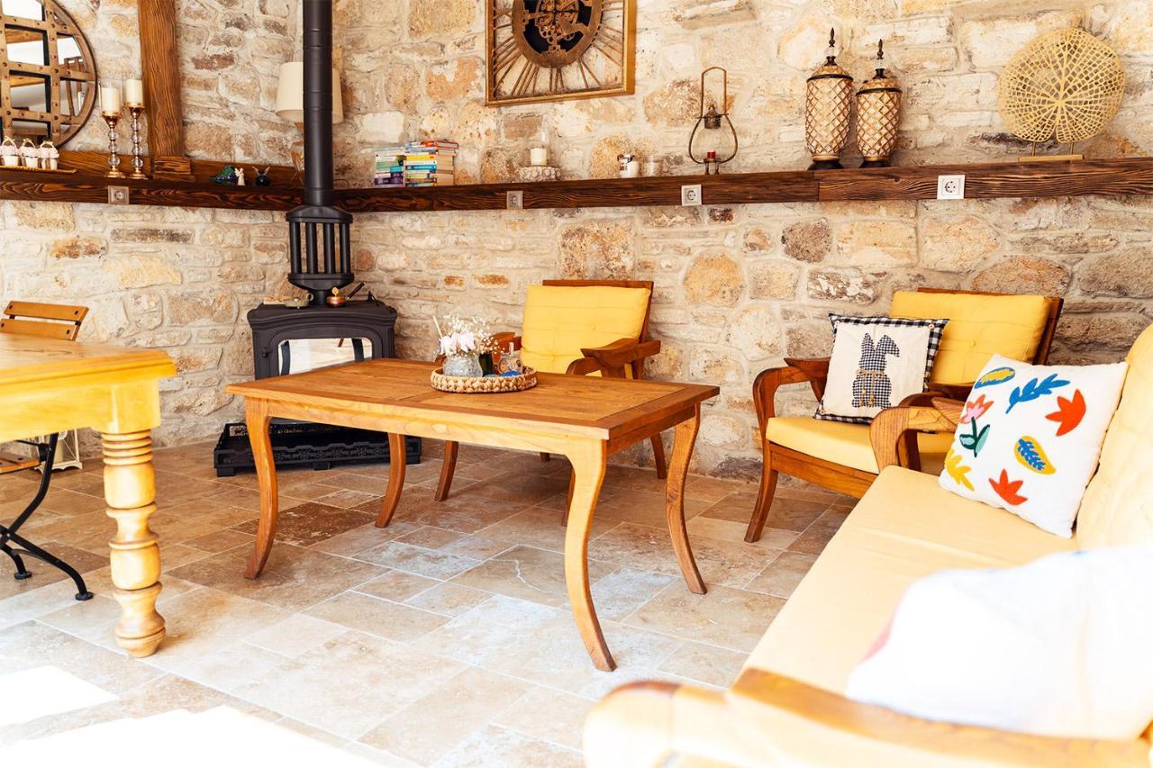Sinem Hanim Konagi Boutique Hotel Yenifoca Kültér fotó